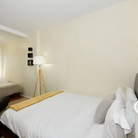 Four-bedroom Apartment