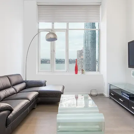 Amazing Apartment- Walking Distance To Times Sq Apartment New York