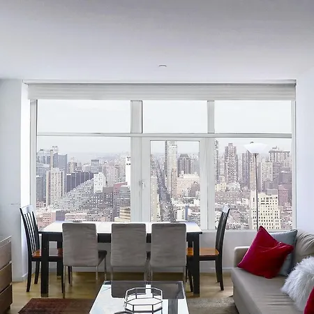 Amazing Apartment- Walking Distance To Times Sq