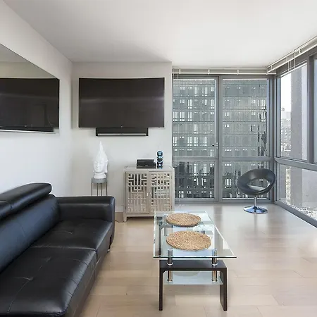 Amazing Apartment- Walking Distance To Times Sq *