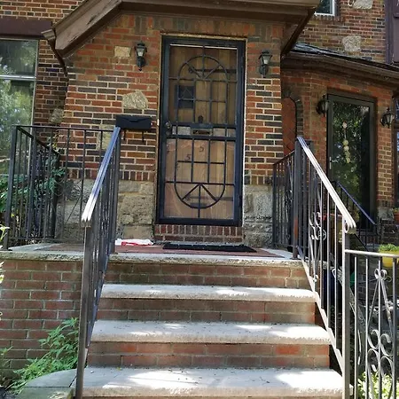 Bayside House * New York
