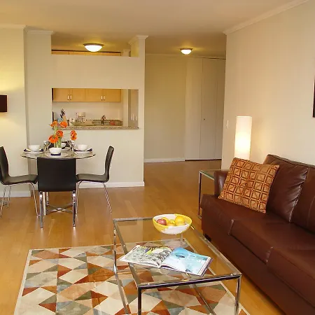 Apartment Midtown West Suites At 48th Street And Times Square