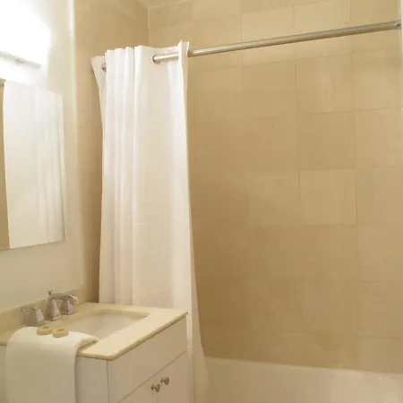 Midtown West Suites At 48th Street And Times Square Apartment *