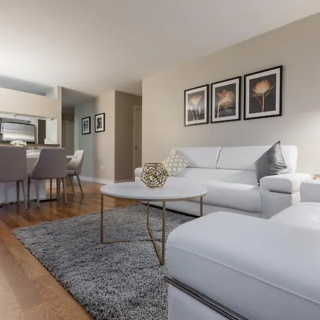 Luxury 2 Bedrooms Upper West Side Manhattan