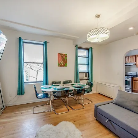Soho Les 3 Bed Artist Loft Apartment *