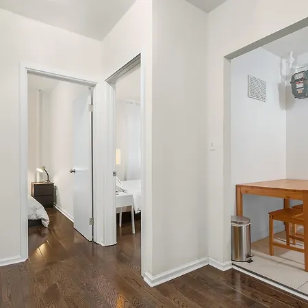 Beautiful Newly Renovated 3 Bedroom Apartment