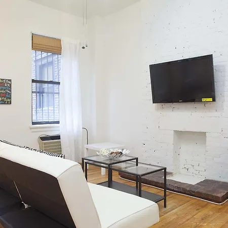 Studio On Ues Apartment *