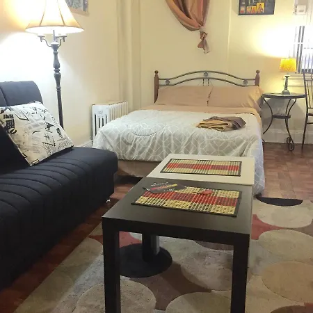 Cozy Studio Steps To United Nations E58 Apartment *
