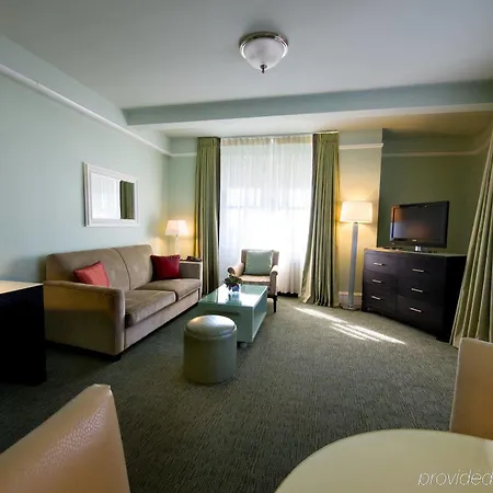 Hotel Beacon