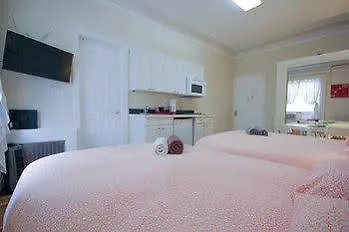 Studio Plus - Couple'S Studio Apartment New York