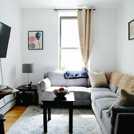 West 17th 3 * New York