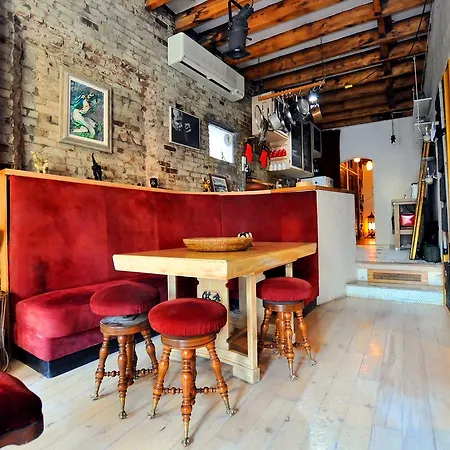 Apartment The Hendrix New York