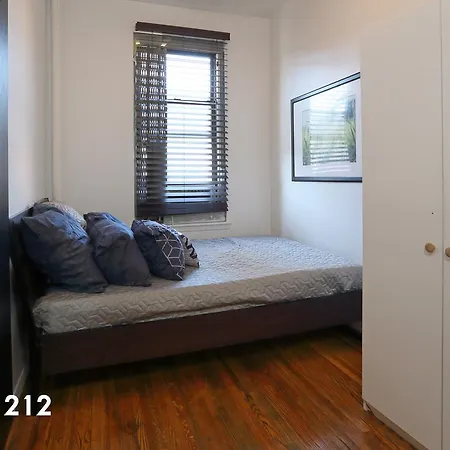 1st Ave Apt 7 Apartment