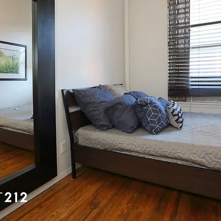 1st Ave Apt 7 Apartment