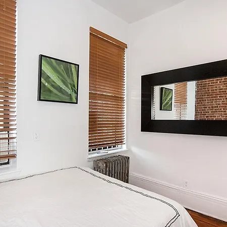 1st Ave Apt 9 New York