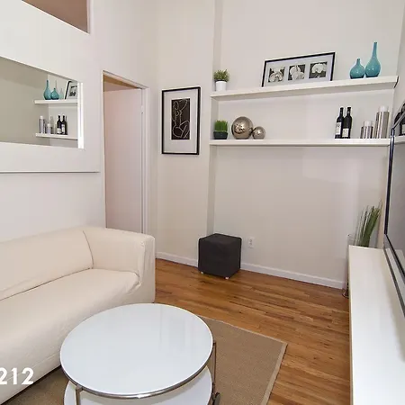 Prince Street Apt 9 Apartment
