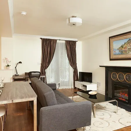 East 37th Street Apt 1r New York