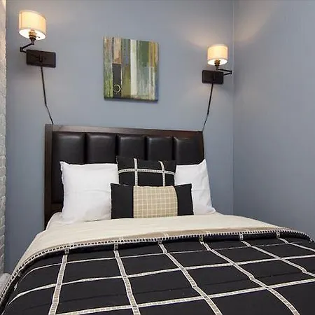 Apartment West 47th Street Apt 2b New York