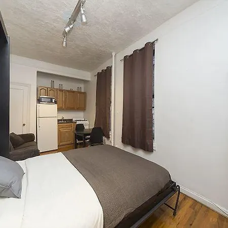 West 51st Street Apt 1a New York