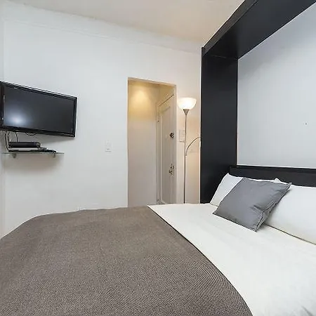 West 51st Street Apt 1a Apartment New York
