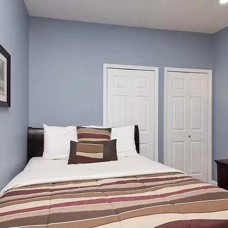 Apartment West 47th Street Apt 3b New York