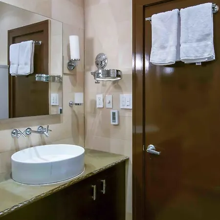 Apartment East 37th Street & Lexington Ave. Apt 3r New York