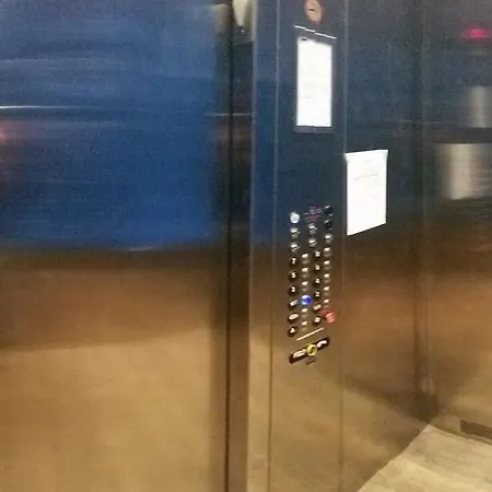 Best In Brooklyn- Private Two Bedroom In New Luxury Elevator Building * New York