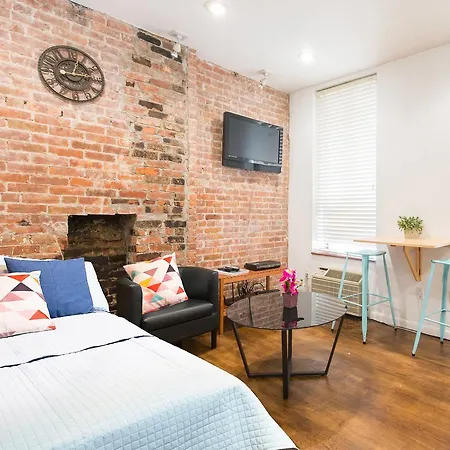 Apartment 5 Min To Times Square New York