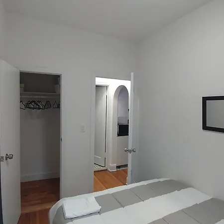 Great View Midtown East 2br Apt