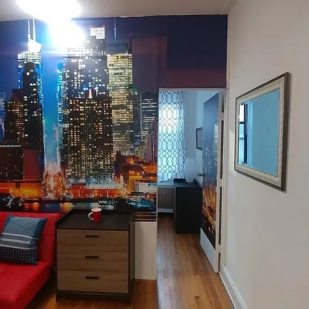 Great View Midtown East 2br Apt New York