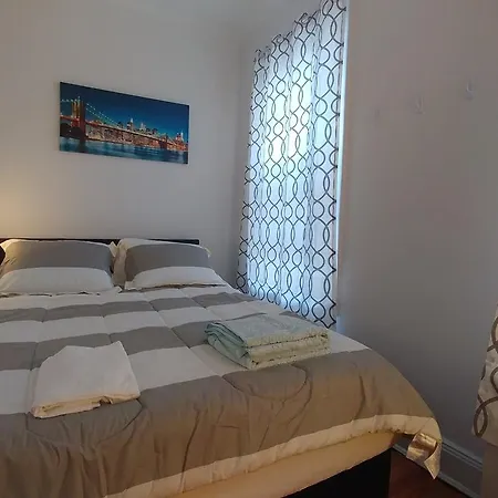 Great View Midtown East 2br Apt * New York