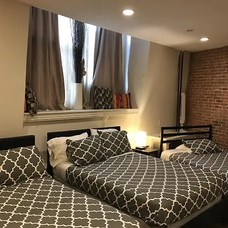 Manhattan Studio *