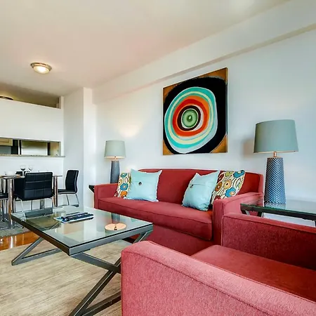Bluebird Suites In Midtown West Apartment *