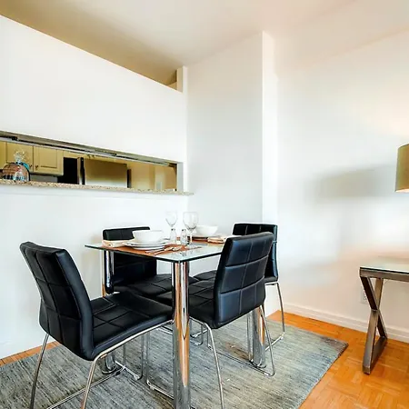 Bluebird Suites In Midtown West Apartment New York