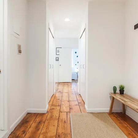 Apartment Four Bedroom On Atlantic Ave *