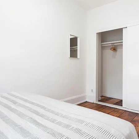 Apartment Four Bedroom On Atlantic Ave