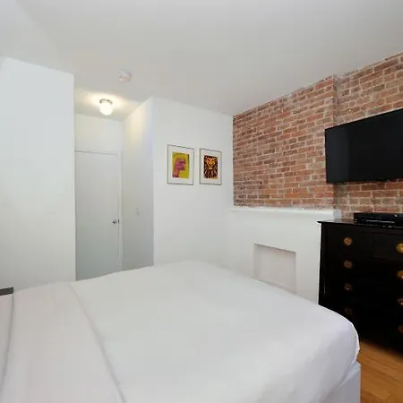 Stunning 2 Bed 2 Bath Ues Close To Museums * New York