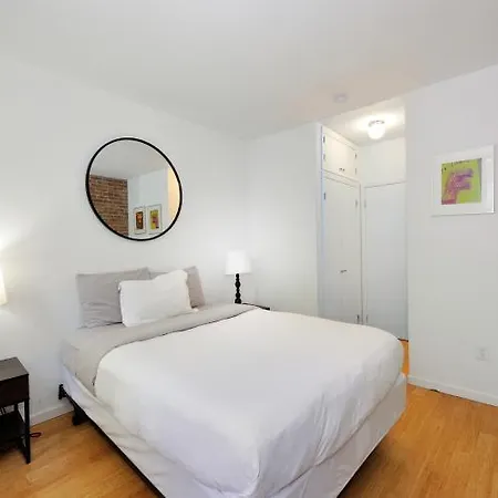 Stunning 2 Bed 2 Bath Ues Close To Museums New York
