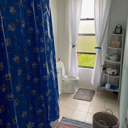 Rahshoeraylynn Bed & Breakfast *