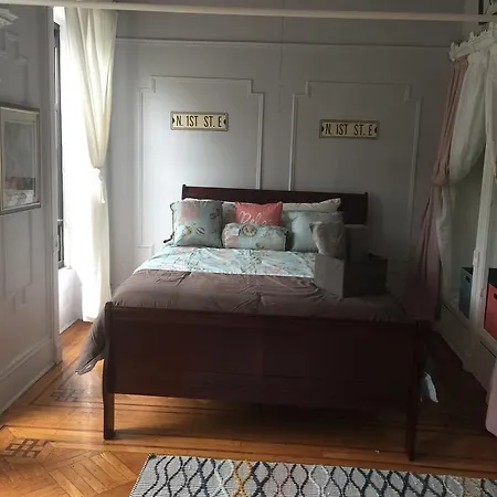 Rahshoeraylynn Bed & Breakfast *