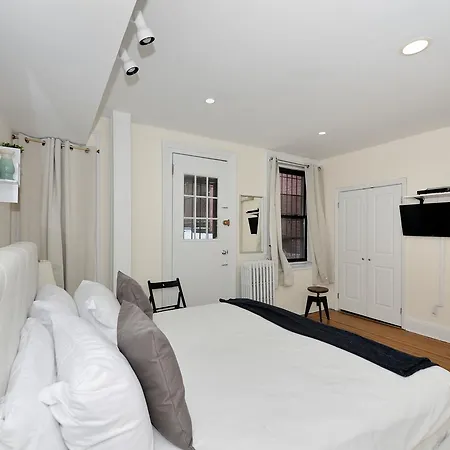 Murray Hill 2 Cozy Bedroom Apt Apartment