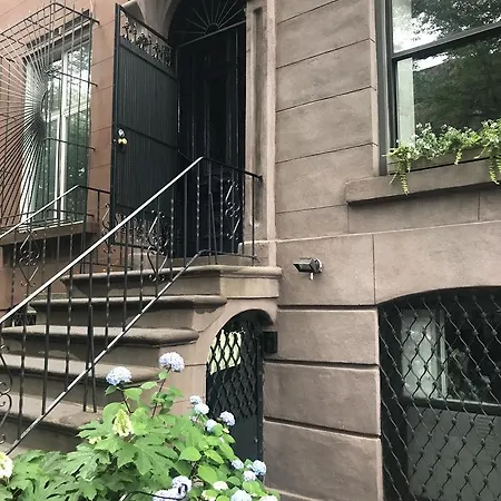 Clinton Hill Apartment *