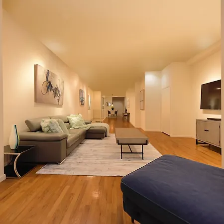 Apartment The Benson *
