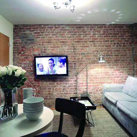 Apartment Ten15nyc
