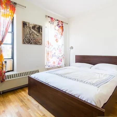 Awesome Times Square 1 Bedroom Loft In City Centre *