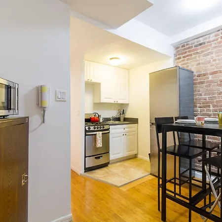 Times Square Two Bedroom Holiday Loft