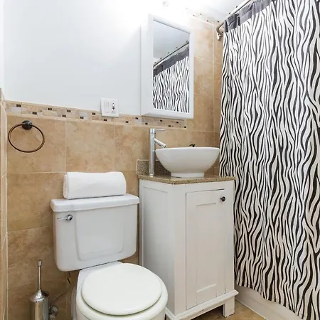 Times Square Two Bedroom Holiday Loft New York