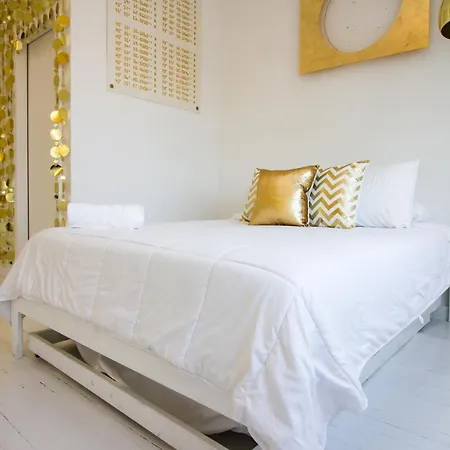 The High Tide Studio #4 *