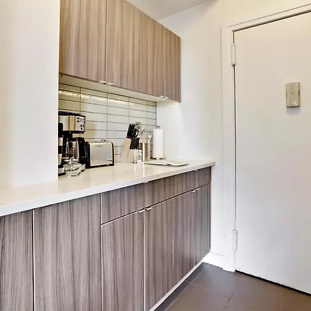 Apartment Beekman Tower Studio Executive #3 Apts