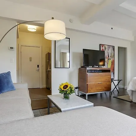 Beekman Tower Studio Executive #3 Apts * New York
